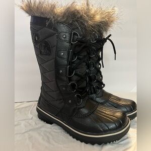 Sorel Women's Black Winter Boots